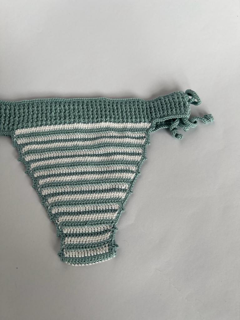 Brazilian Bikini Altı ( Çizgili )