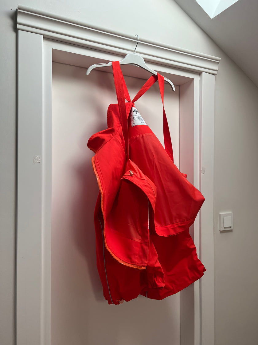 Turuncu omuz askılı Ceket