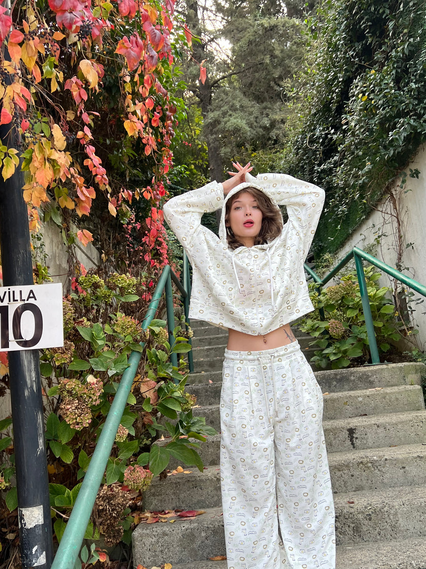 Desenli Eşofman Takımı