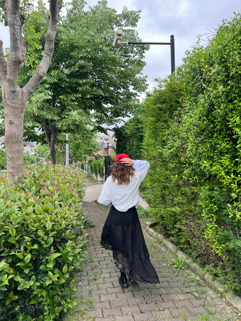 Güpürlü Şifon Etek (siyah)