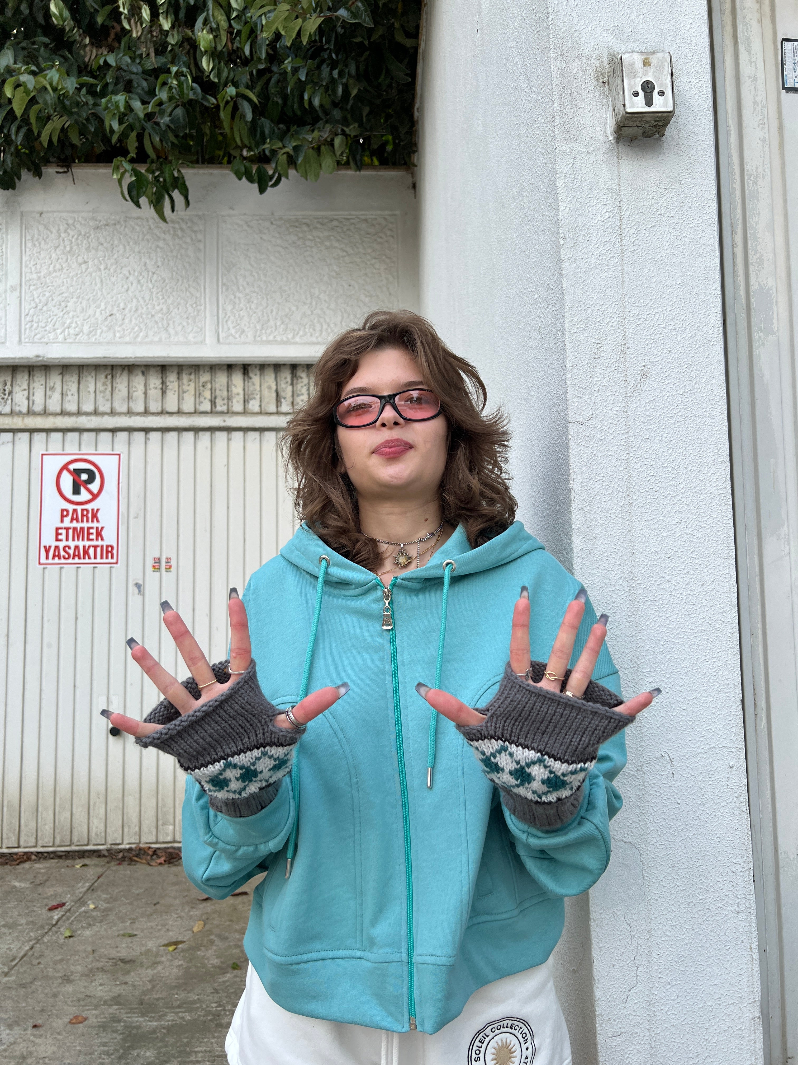 Turkuaz Şardonlu Hoodie