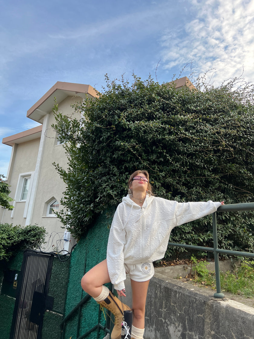 Beyaz Baskılı Hoodie