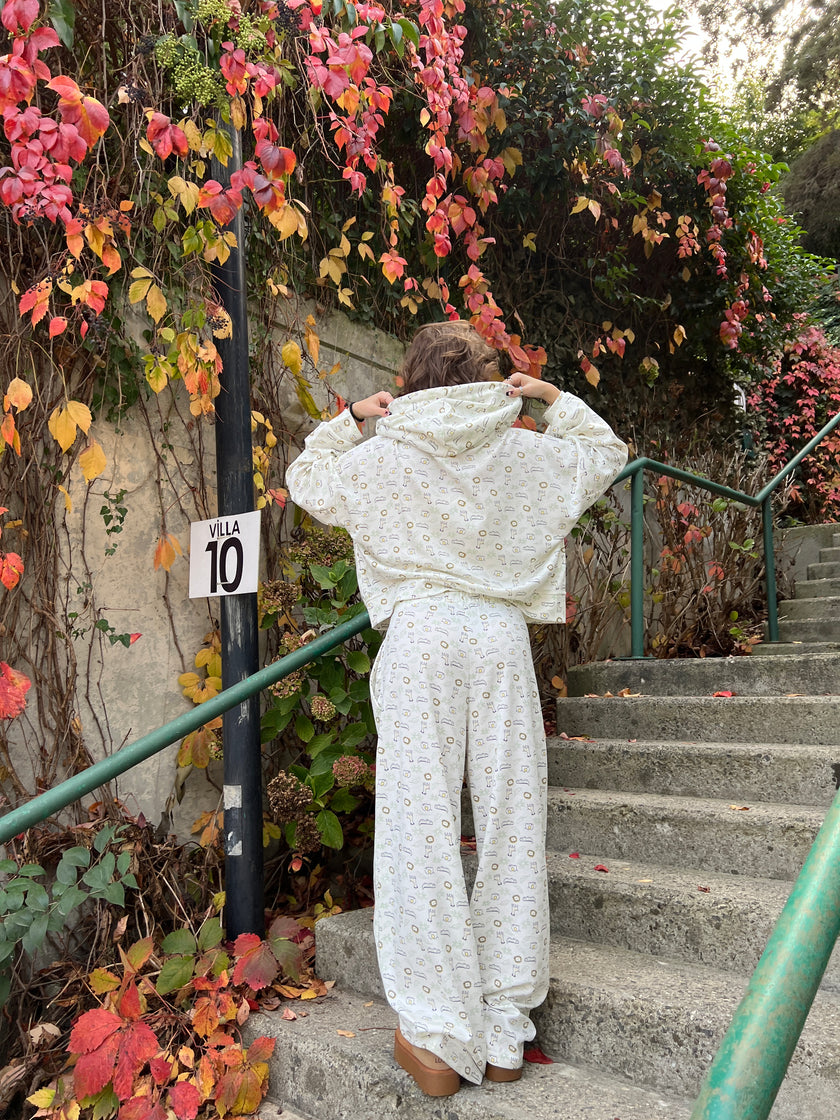 Desenli Eşofman Takımı