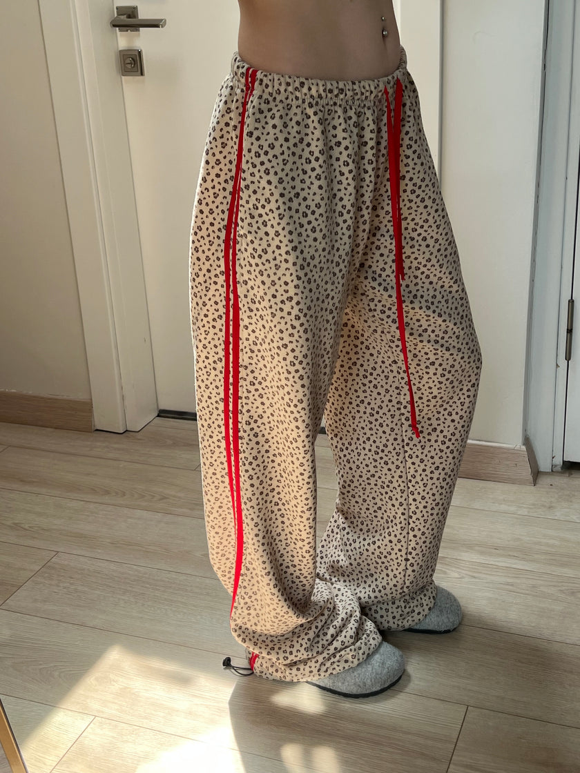 Kırmızı Şerit Leopar Eşoftolon