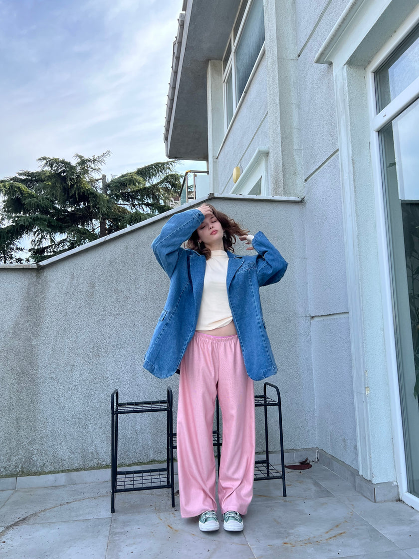 Pijtolon Pöti pembe