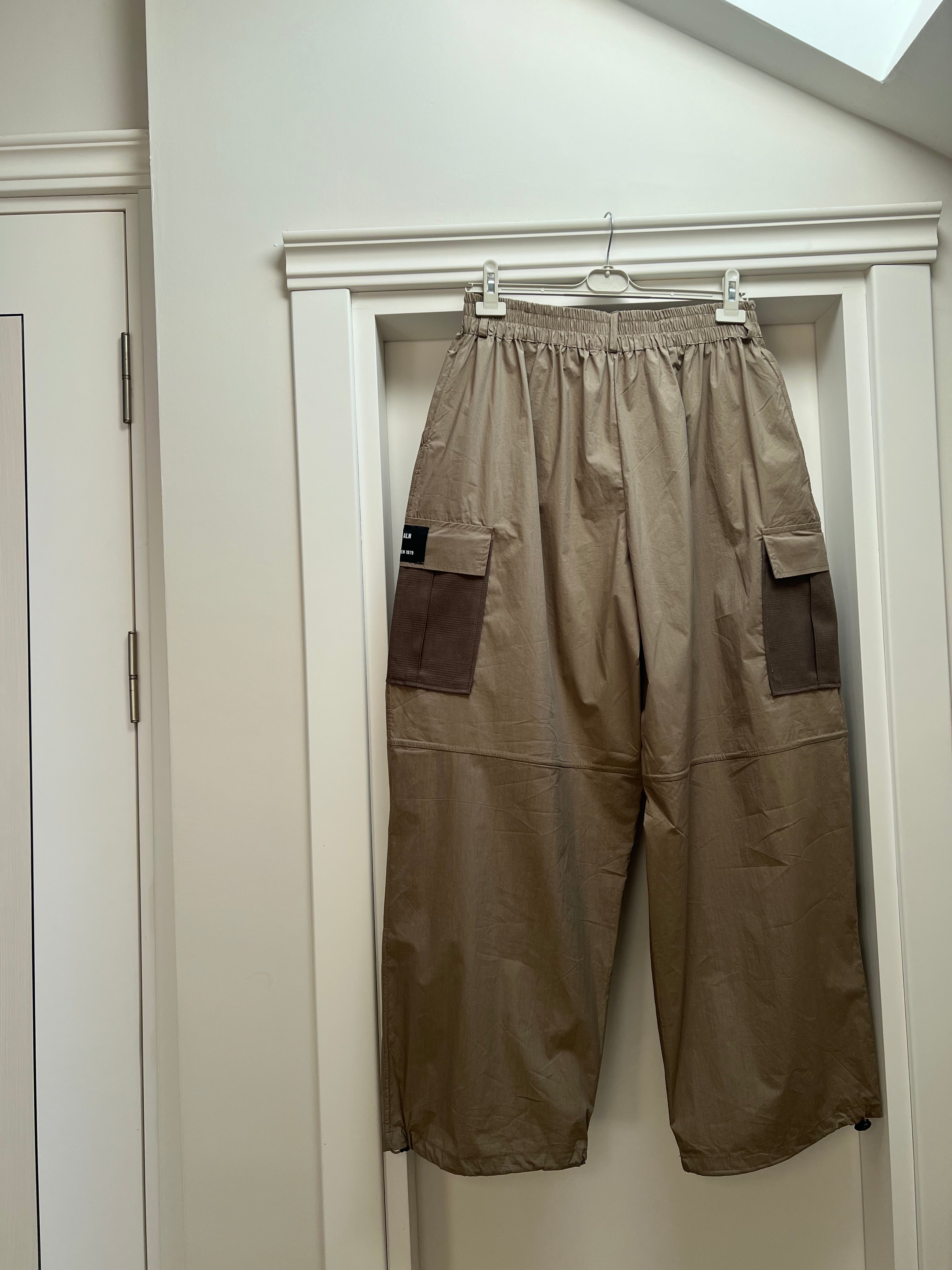 Y2K paraşüt pants