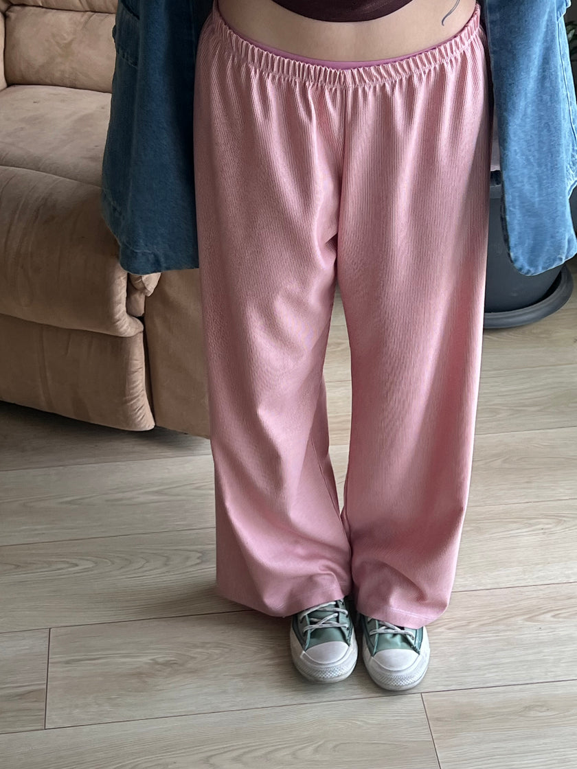 Pijtolon Pöti pembe