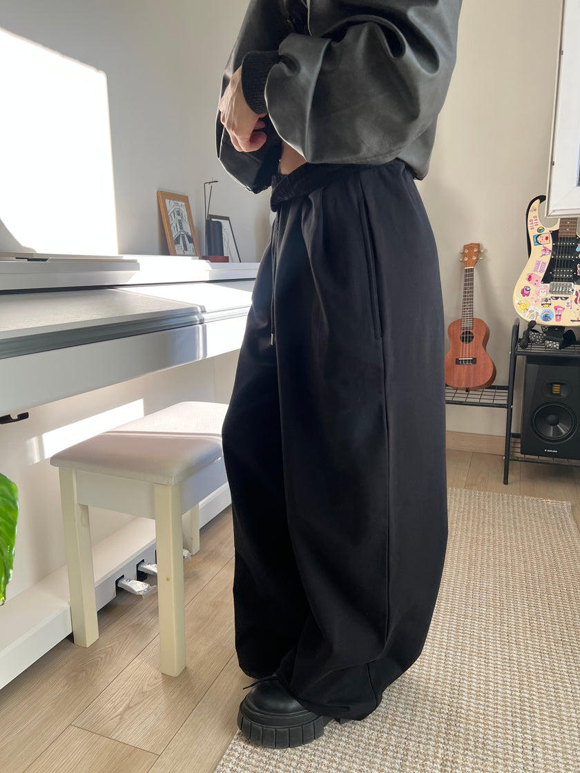 Siyah Pileli Eşoftolon