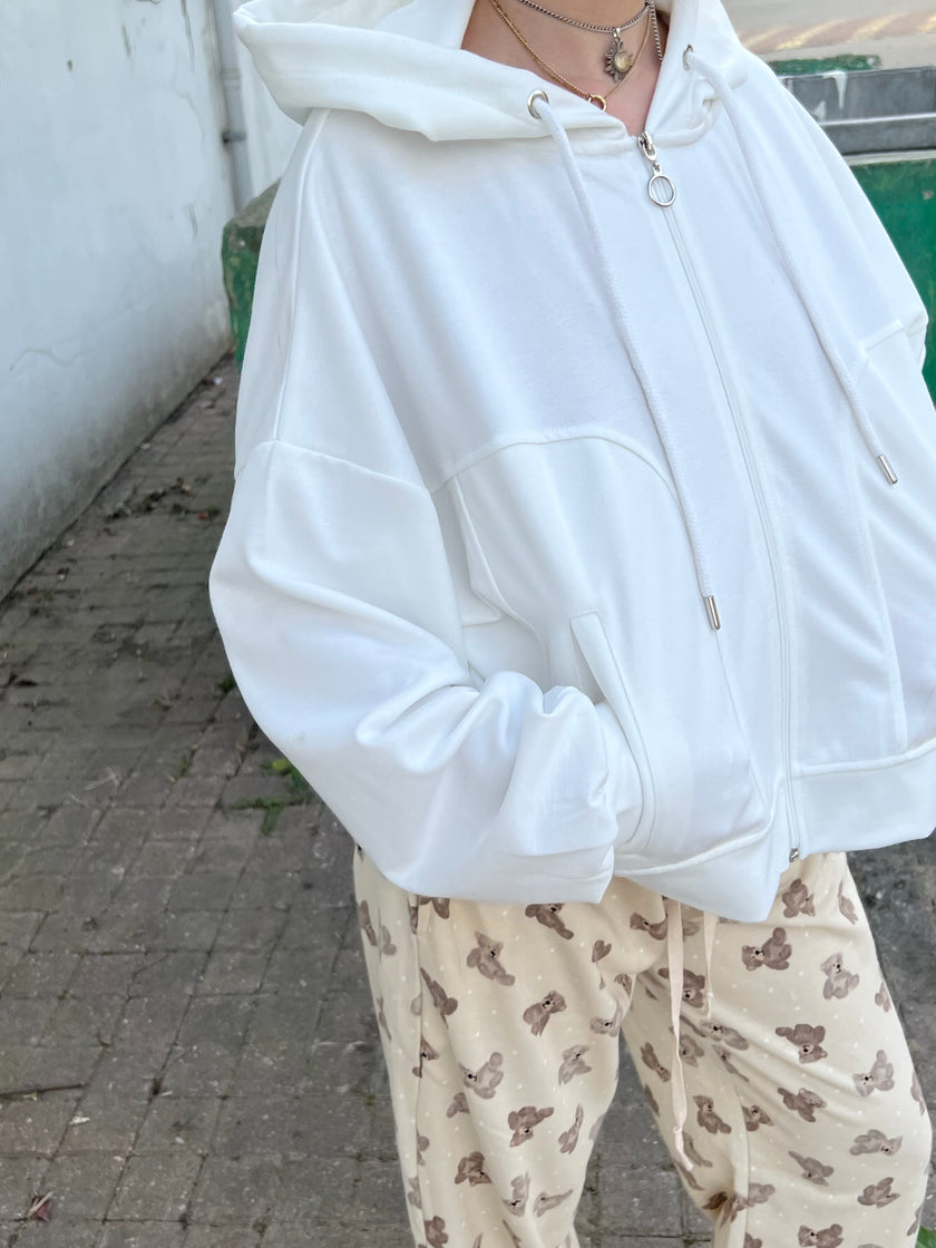 Beyaz Kapüşonlu Ceket