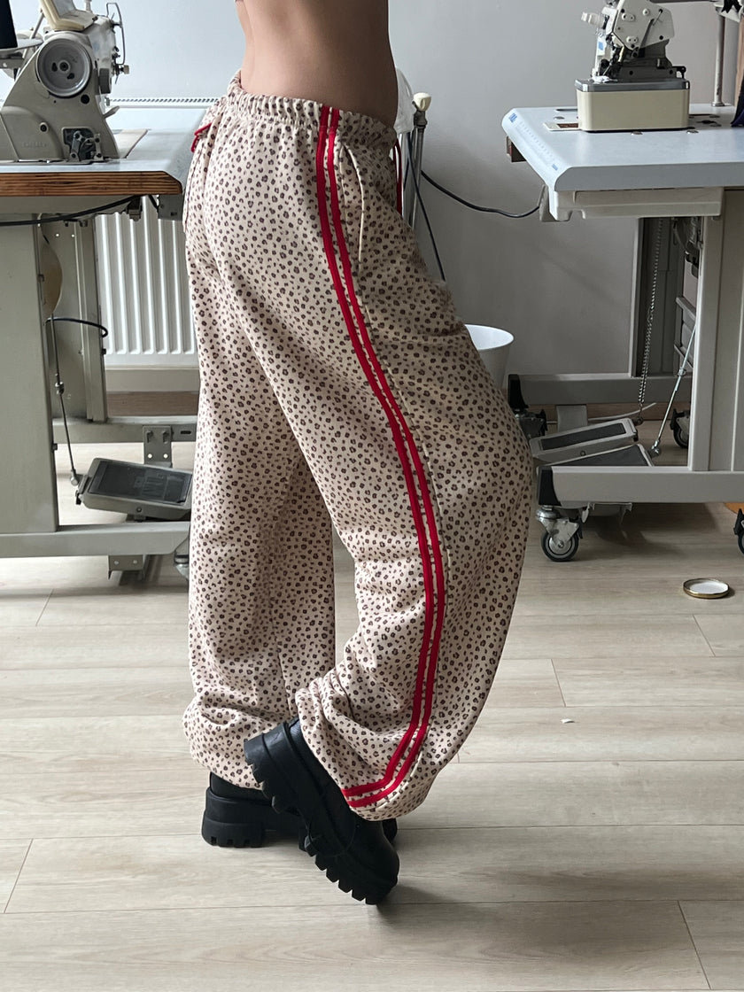 Kırmızı Şerit Leopar Eşoftolon