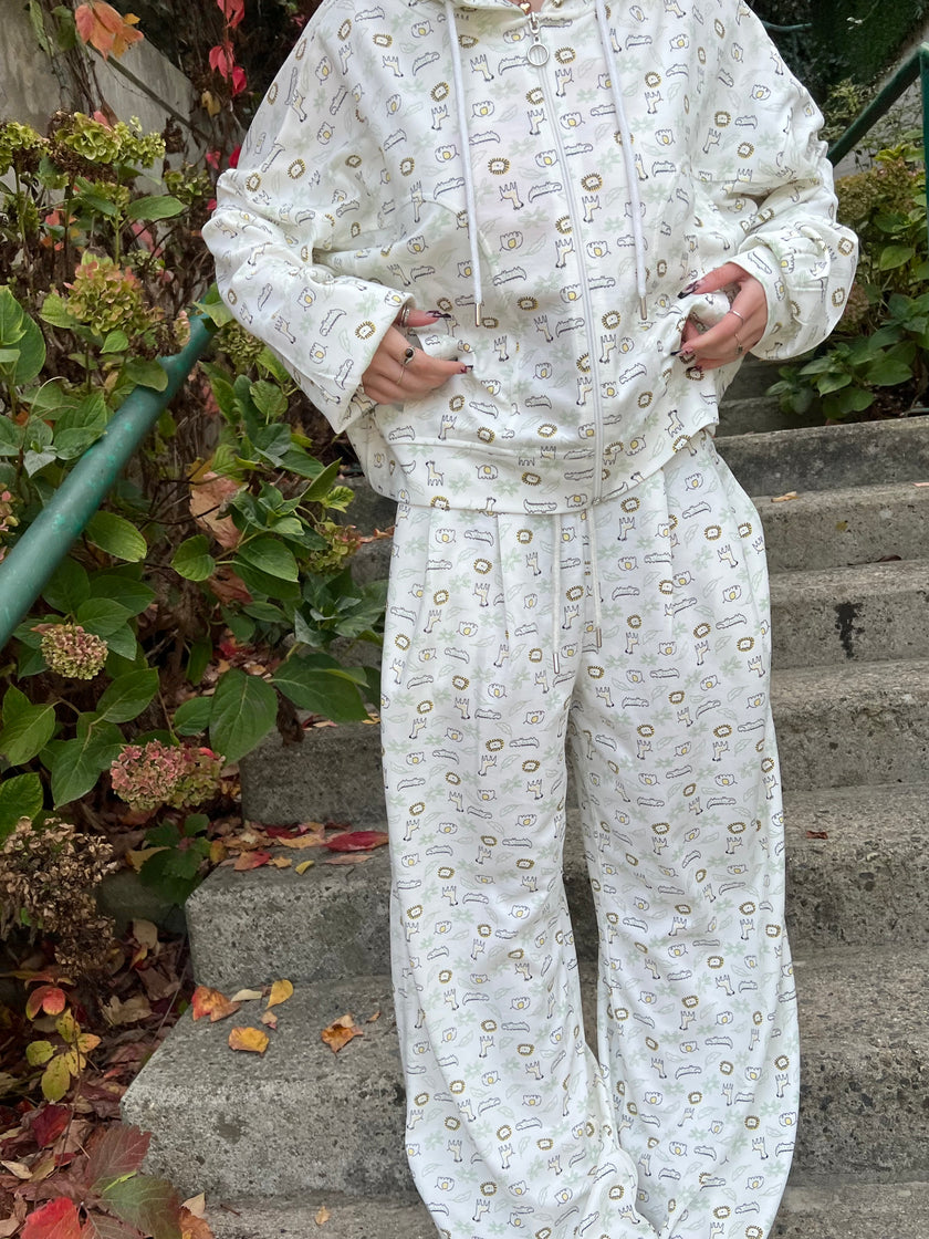 Desenli Eşofman Takımı