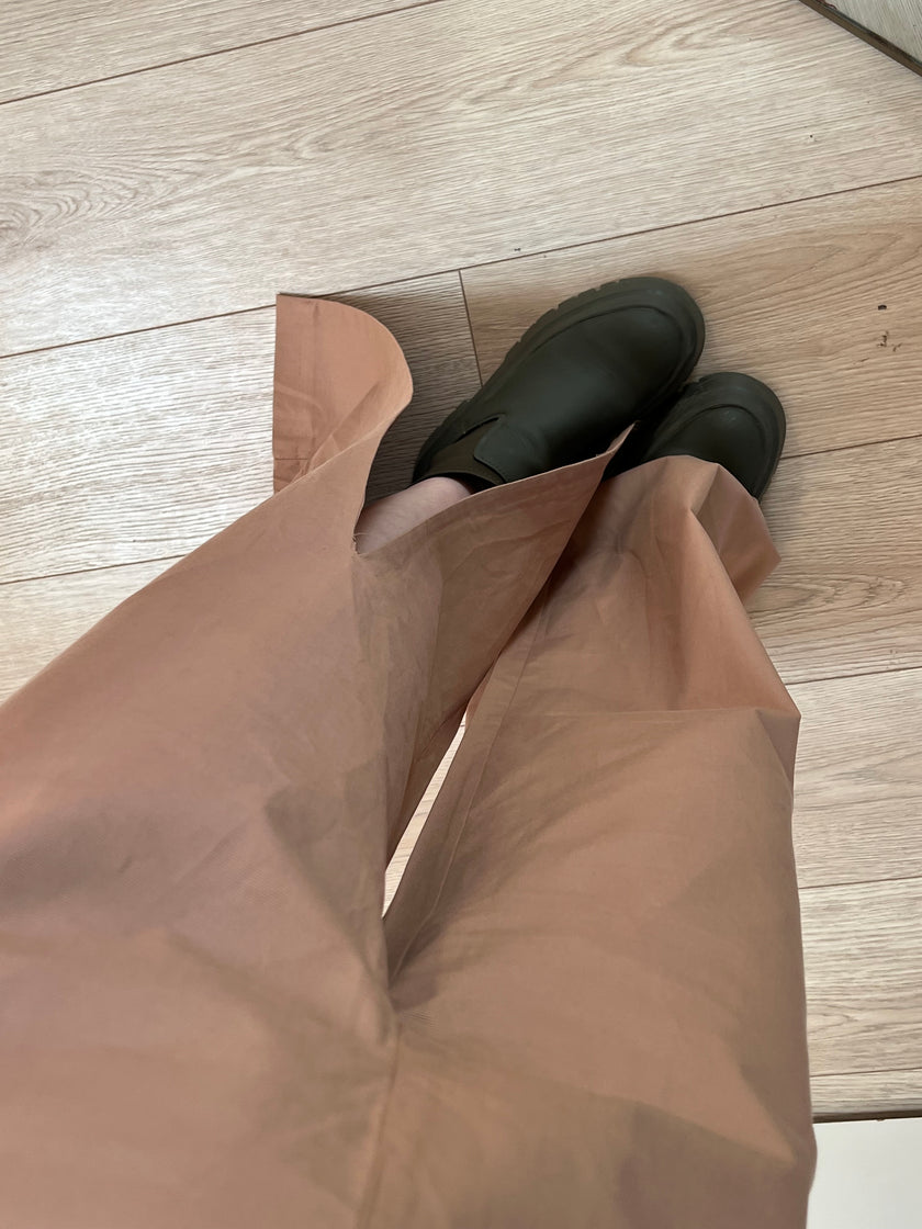 Paça yırtmaçlı kumaş pant