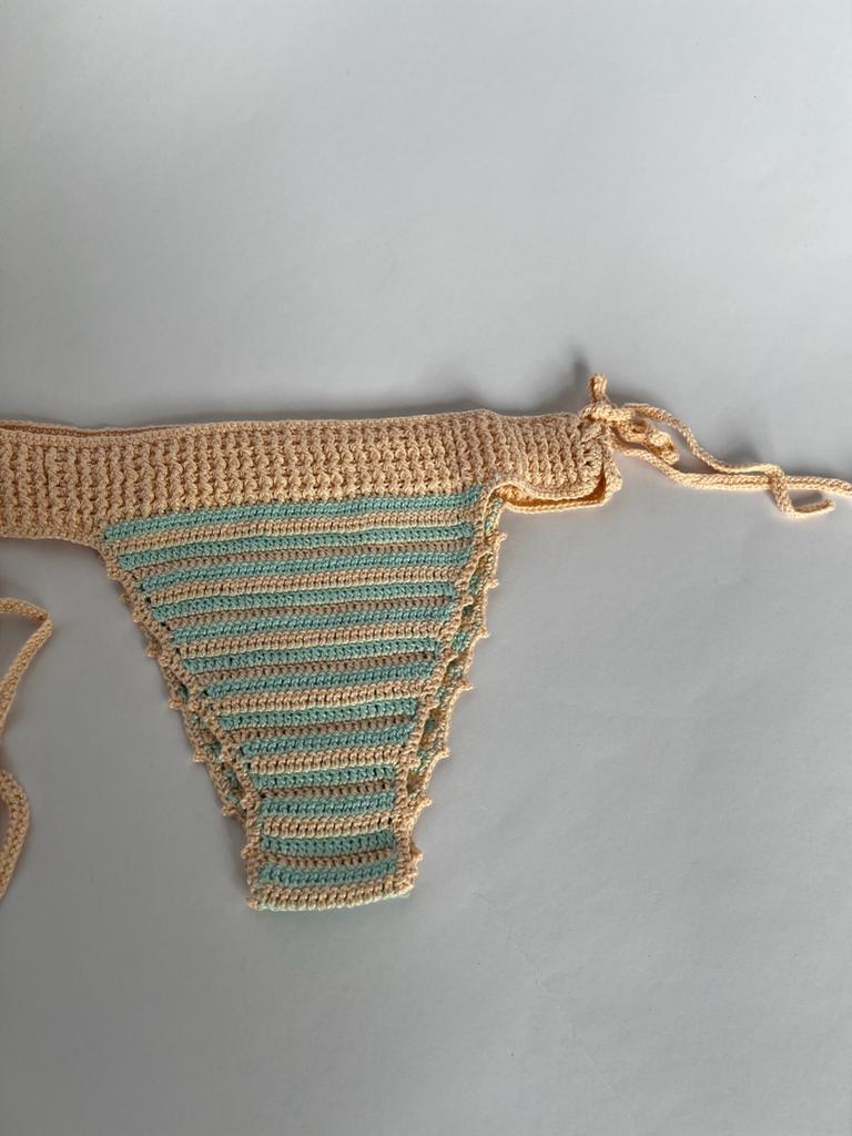 Brazilian Bikini Altı ( Çizgili )